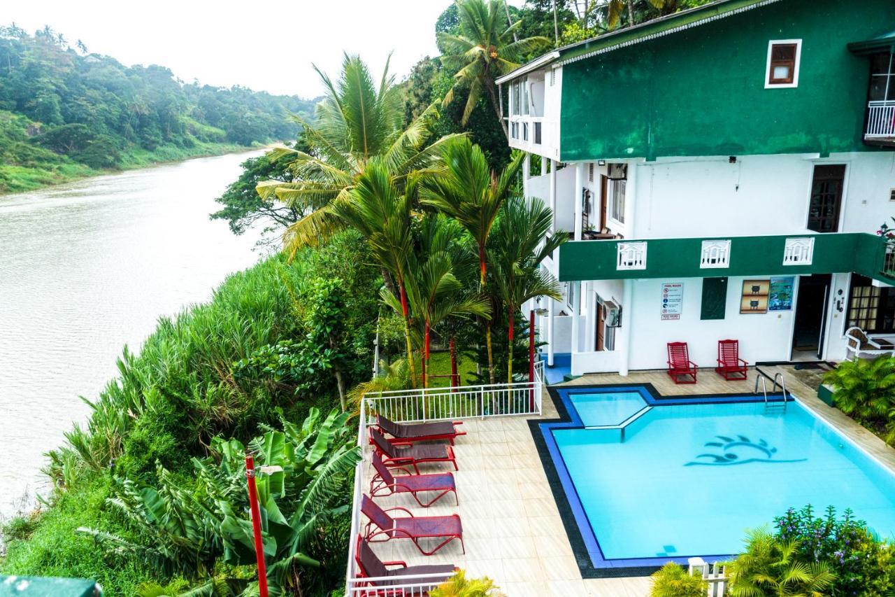 Kandy Riverside Villa Экстерьер фото