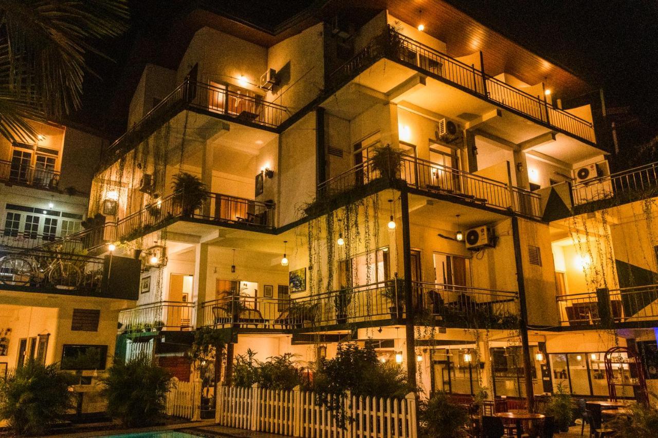 Kandy Riverside Villa Экстерьер фото